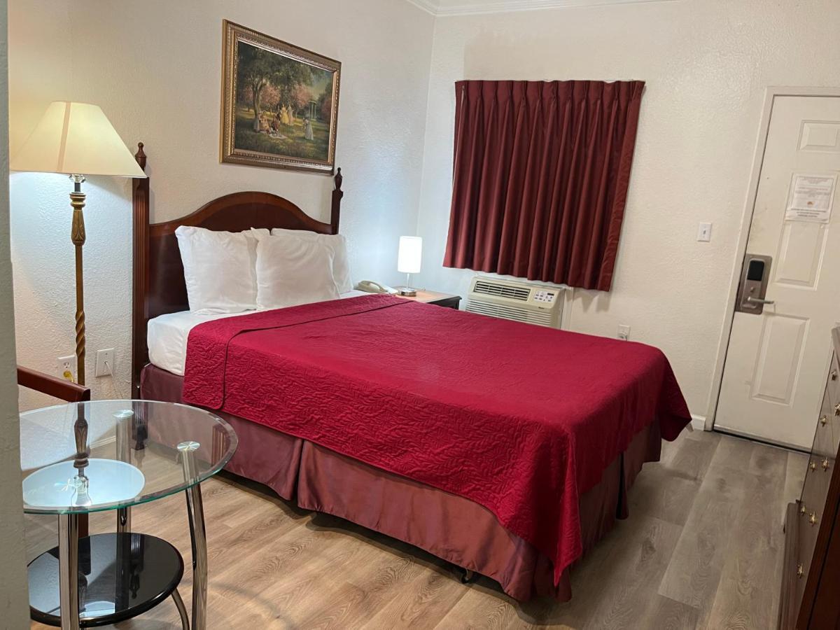 Economy Inn פאסו רובלס מראה חיצוני תמונה