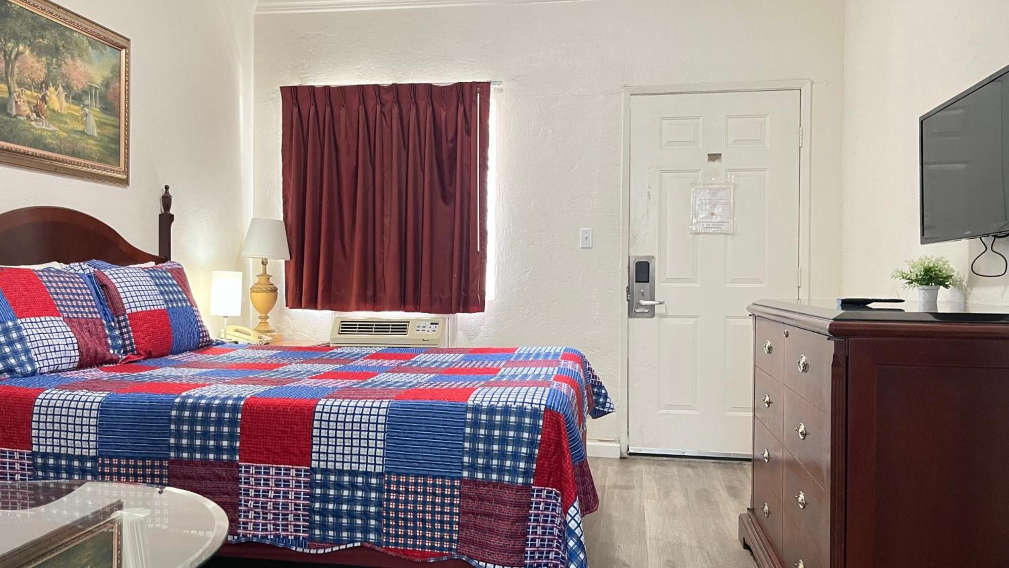 Economy Inn פאסו רובלס מראה חיצוני תמונה