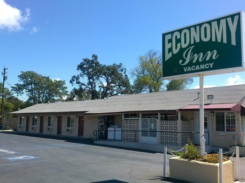 Economy Inn פאסו רובלס מראה חיצוני תמונה