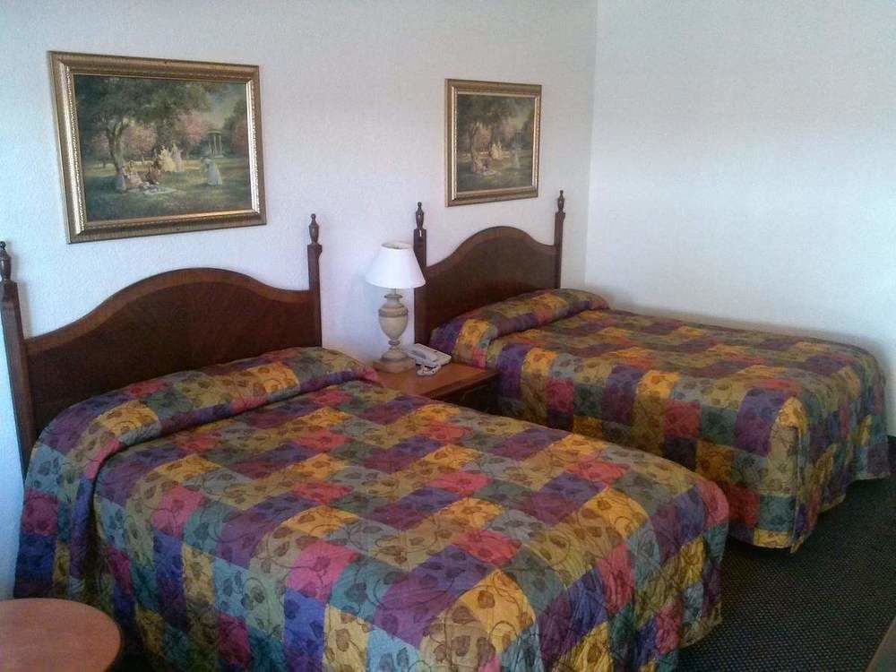 Economy Inn פאסו רובלס מראה חיצוני תמונה
